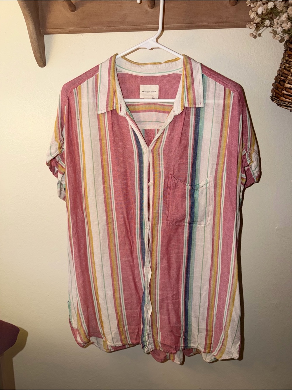 American Eagle Cotton Blend Pink Striped Short-Sleeve Womens Button Down Shirt